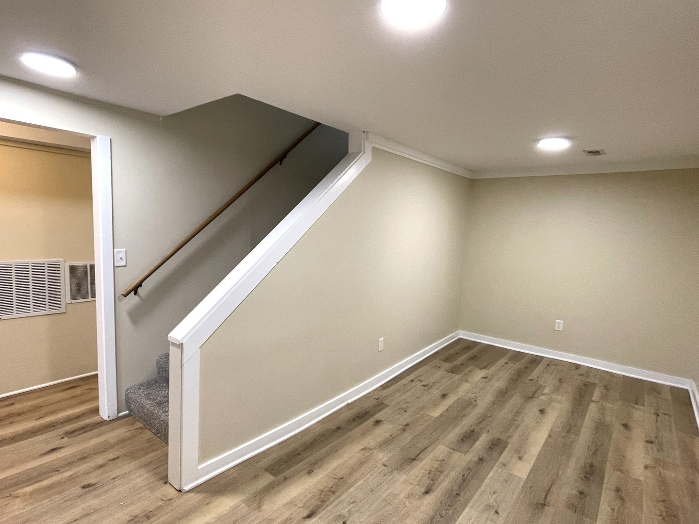 501 University Avenue, Bloomington, IL 61701