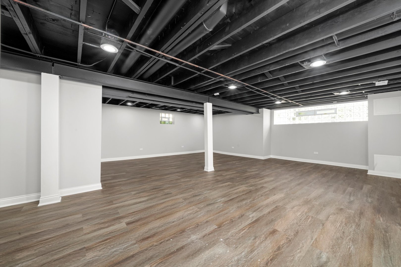 8414 S King Drive, Chicago, IL 60619