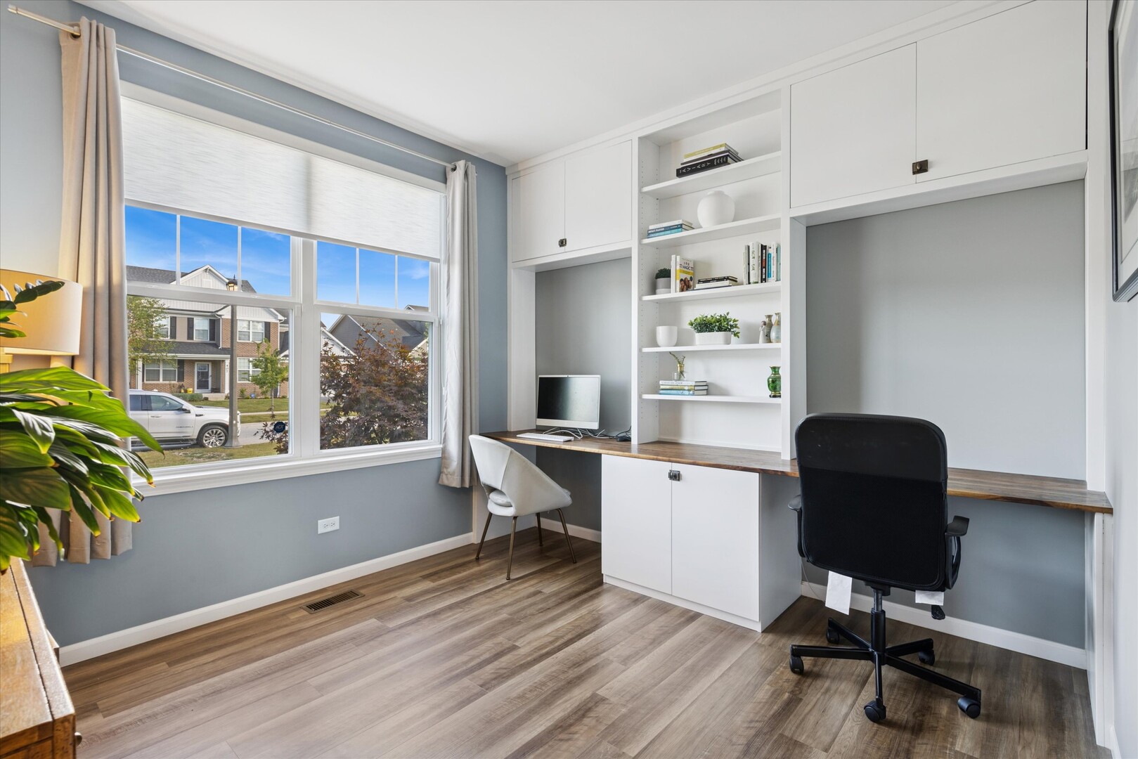 408 S Miller Court, Lombard, IL 60148