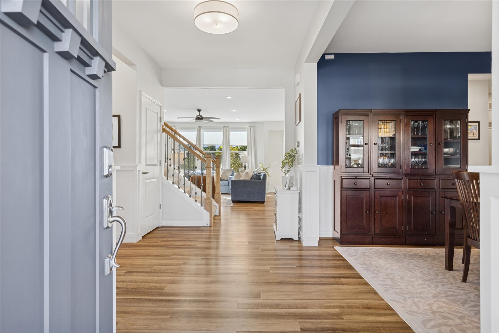 408 S Miller Court, Lombard, IL 60148