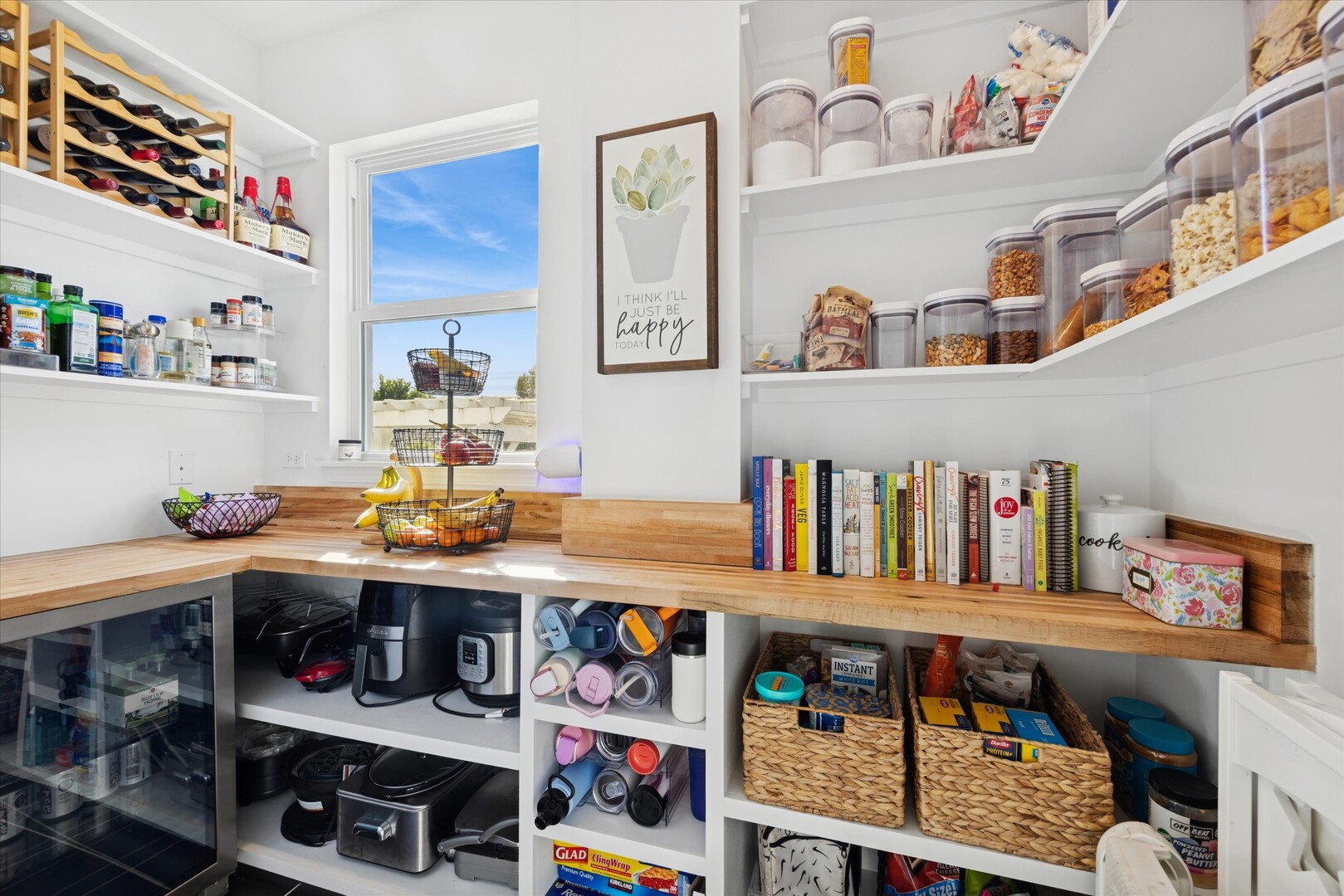 408 S Miller Court, Lombard, IL 60148