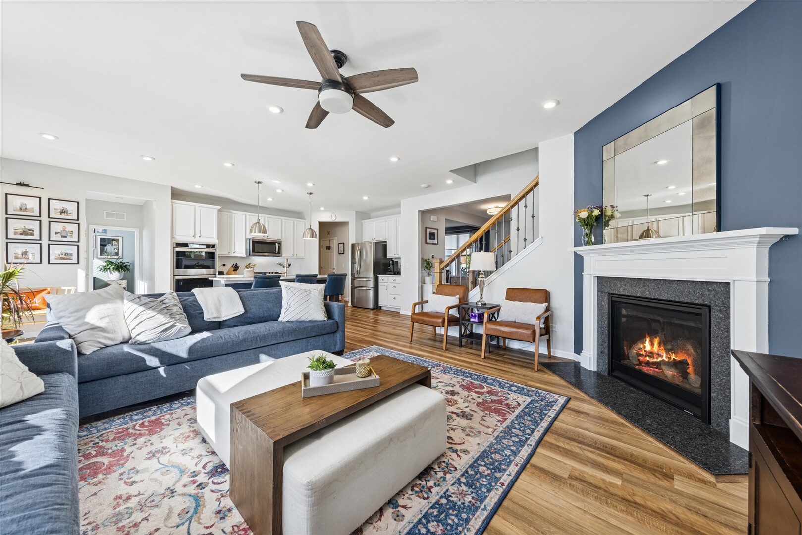 408 S Miller Court, Lombard, IL 60148