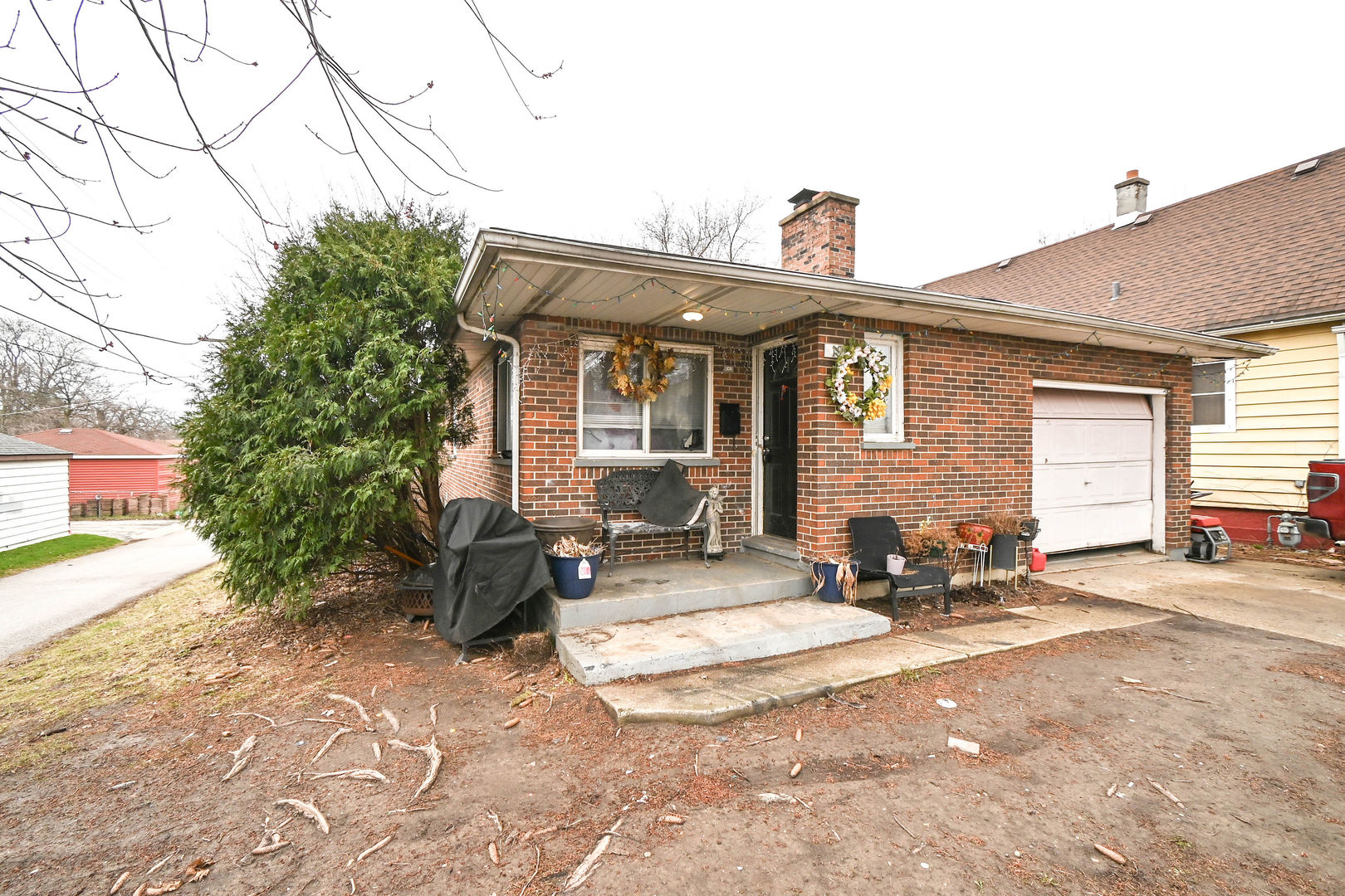 1911 Elizabeth Avenue, North Chicago, IL 60064