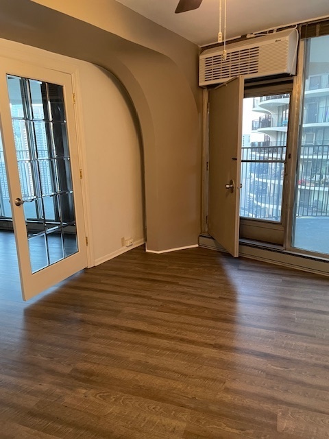 300 N STATE Street #4607, Chicago, IL 60654
