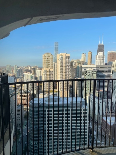 300 N STATE Street #4607, Chicago, IL 60654