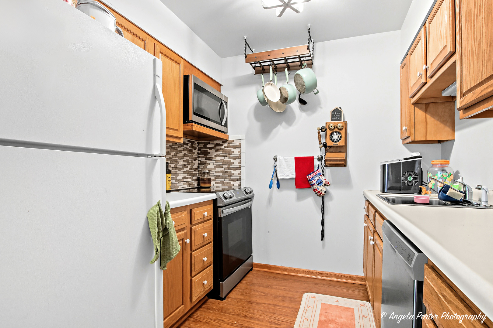 7314 Chevy Chase Court, Fox Lake, IL 60020