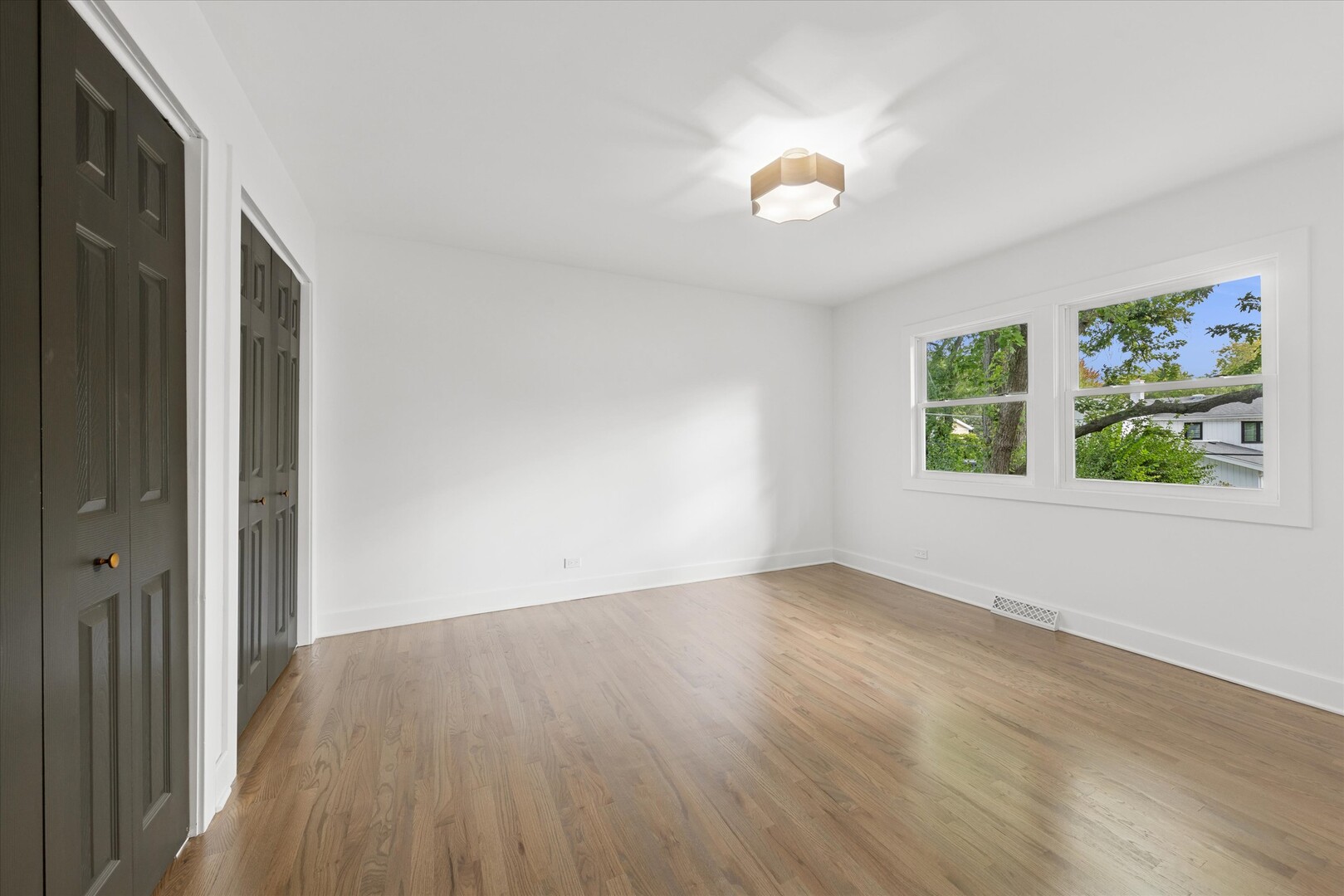 719 N Elm Street, Hinsdale, IL 60521