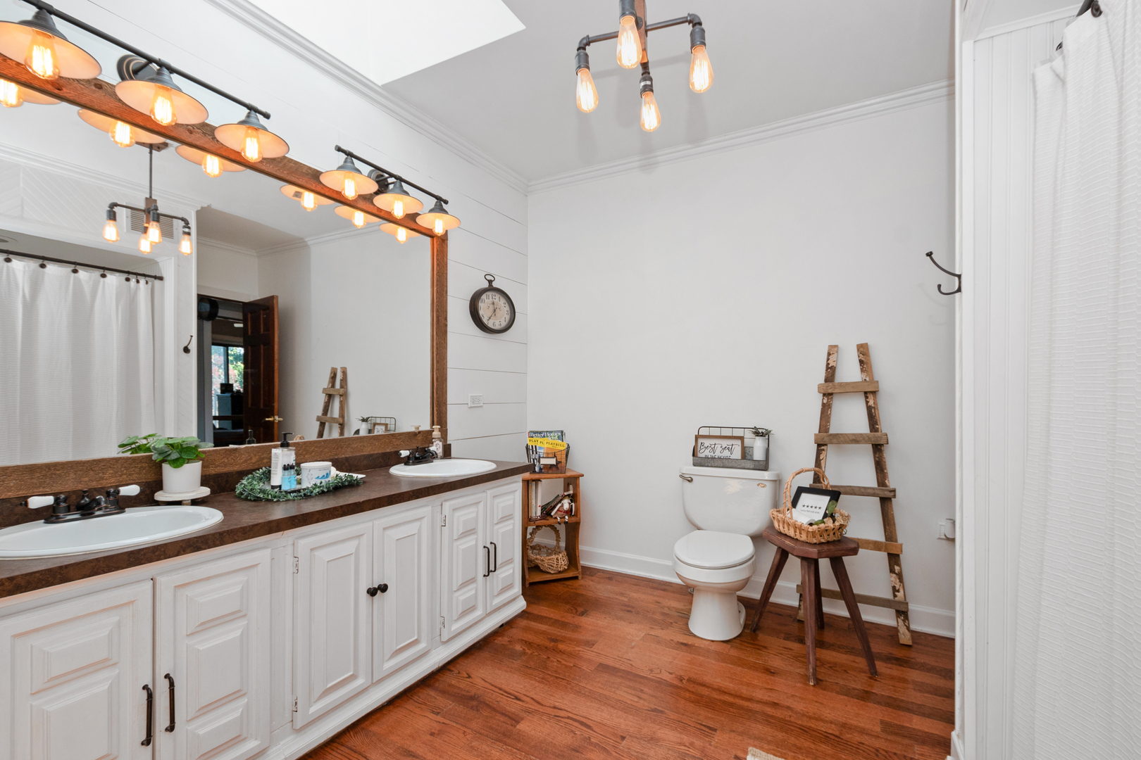 9201 175th Street, Tinley Park, IL 60487