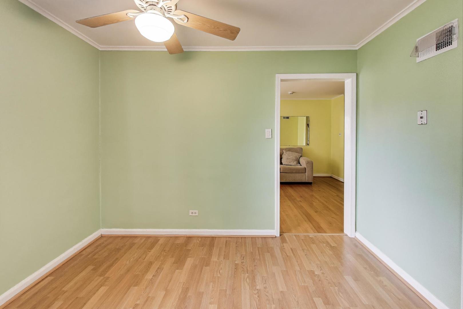 1708 N 73rd Court, Elmwood Park, IL 60707