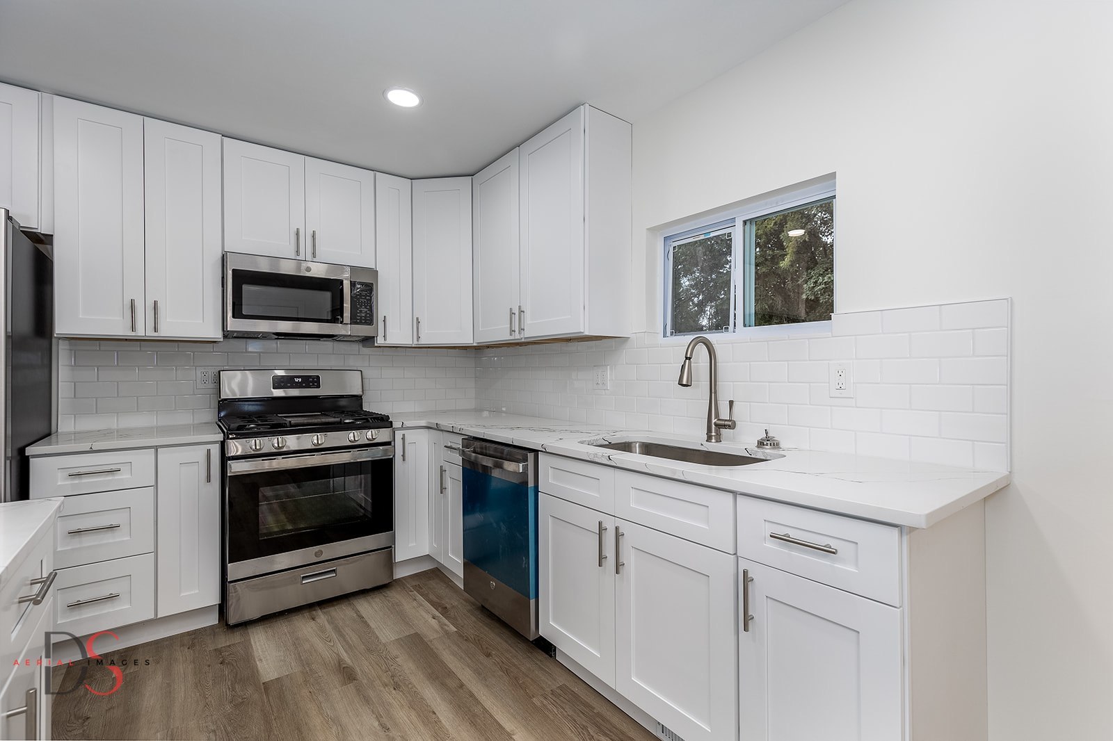 1405 James Court, Ottawa, IL 61350