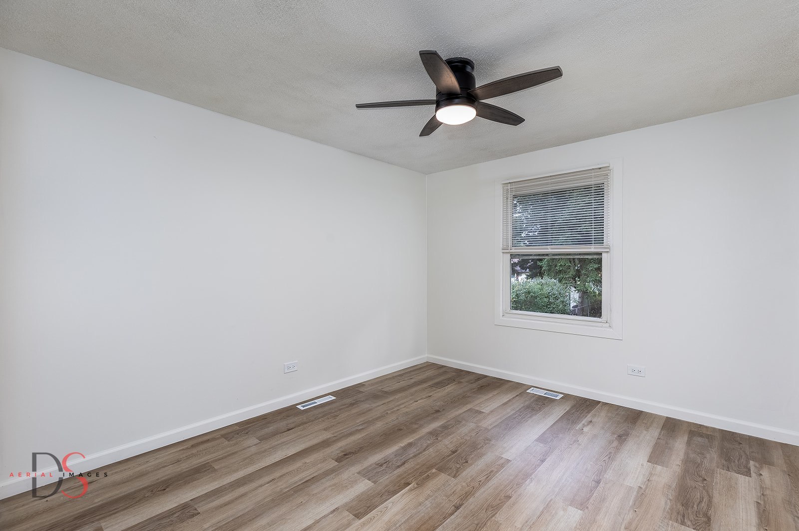 1405 James Court, Ottawa, IL 61350