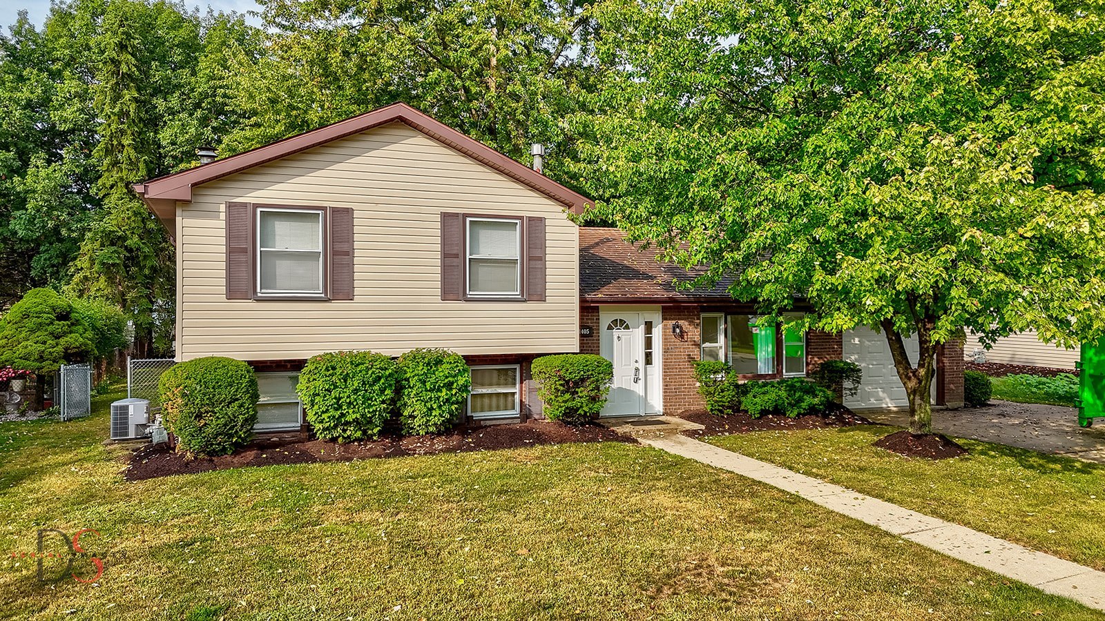 1405 James Court, Ottawa, IL 61350