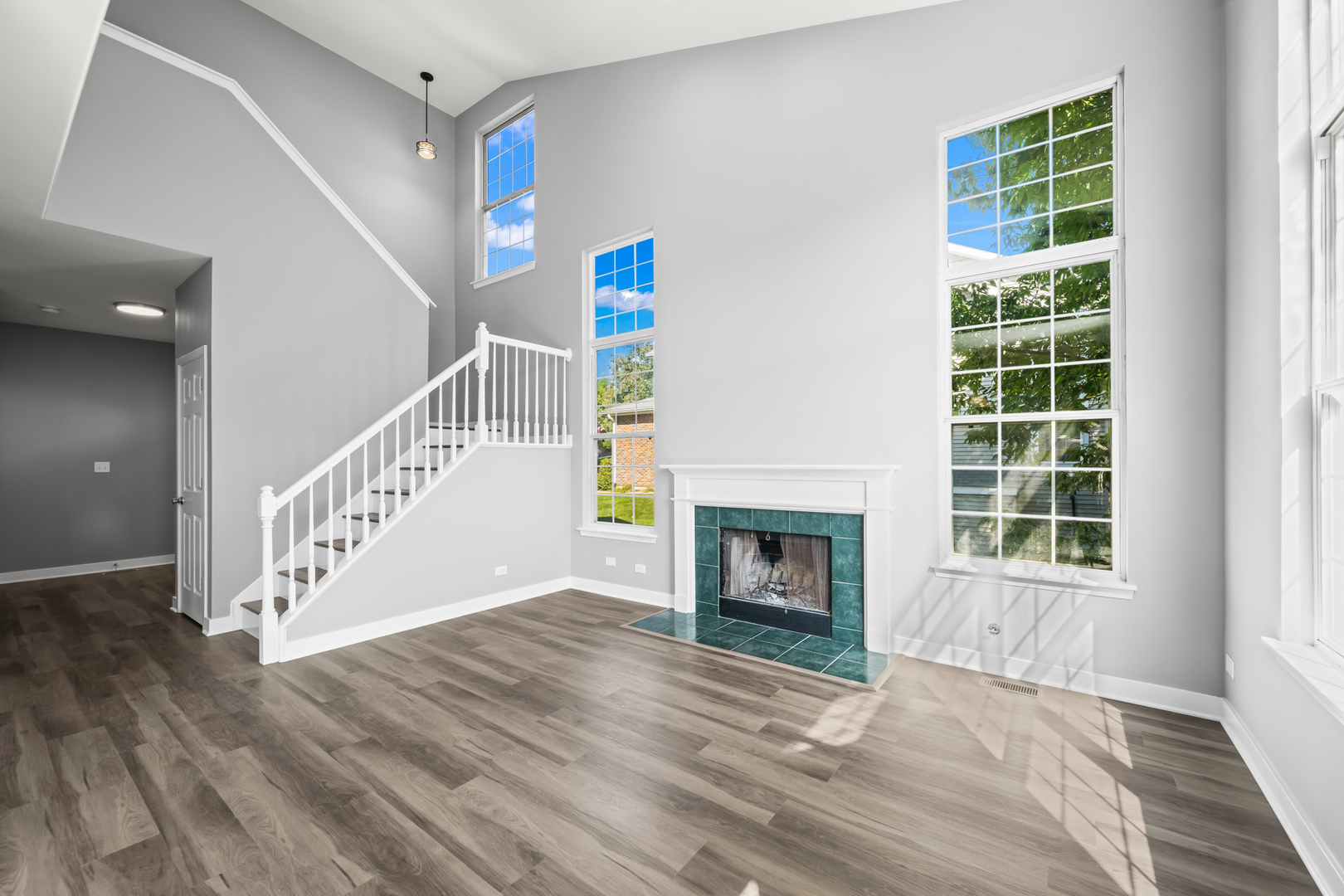 231 Grandview Court, Algonquin, IL 60102