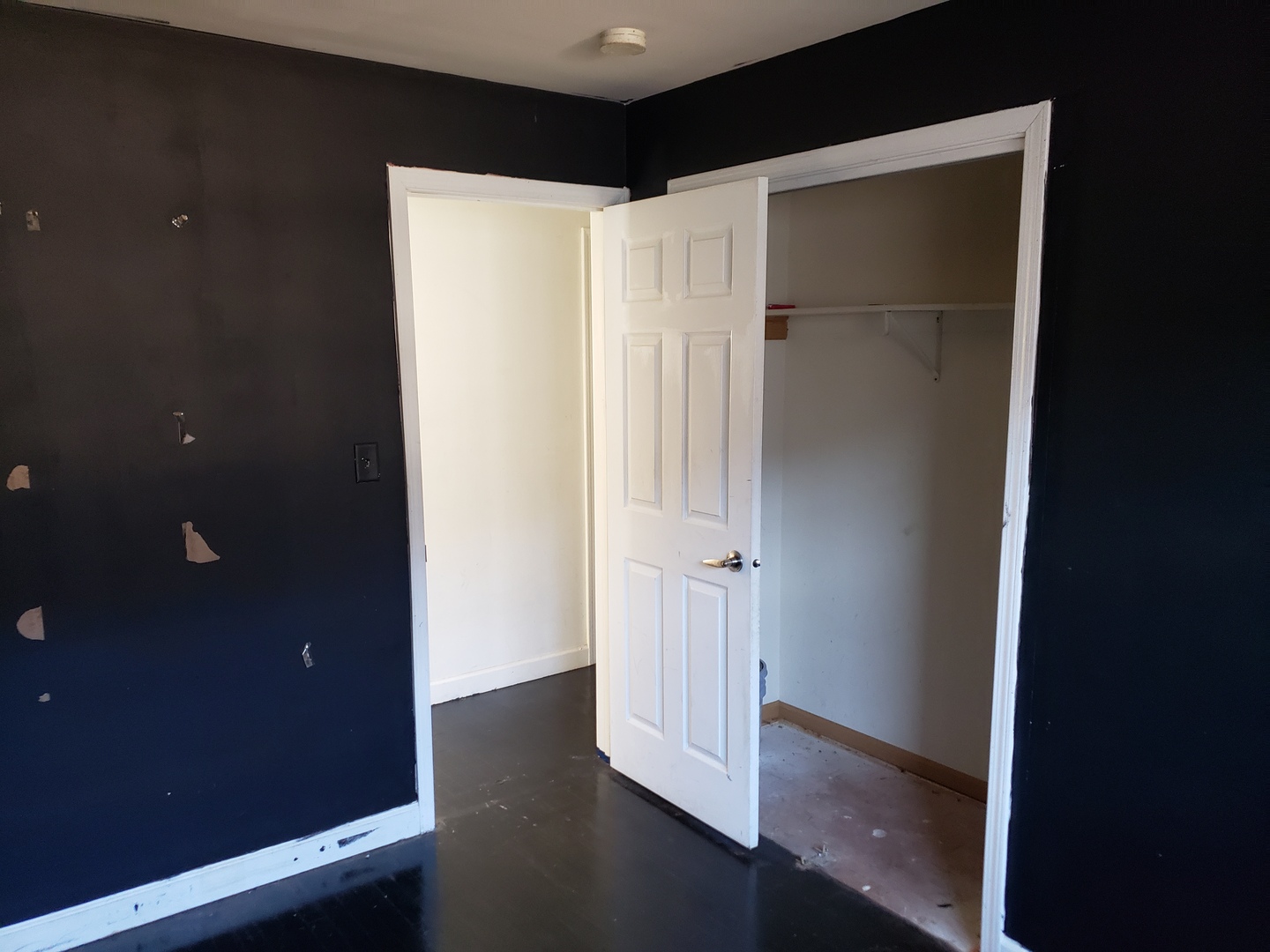 12806 S LAFLIN Street, Calumet Park, IL 60827