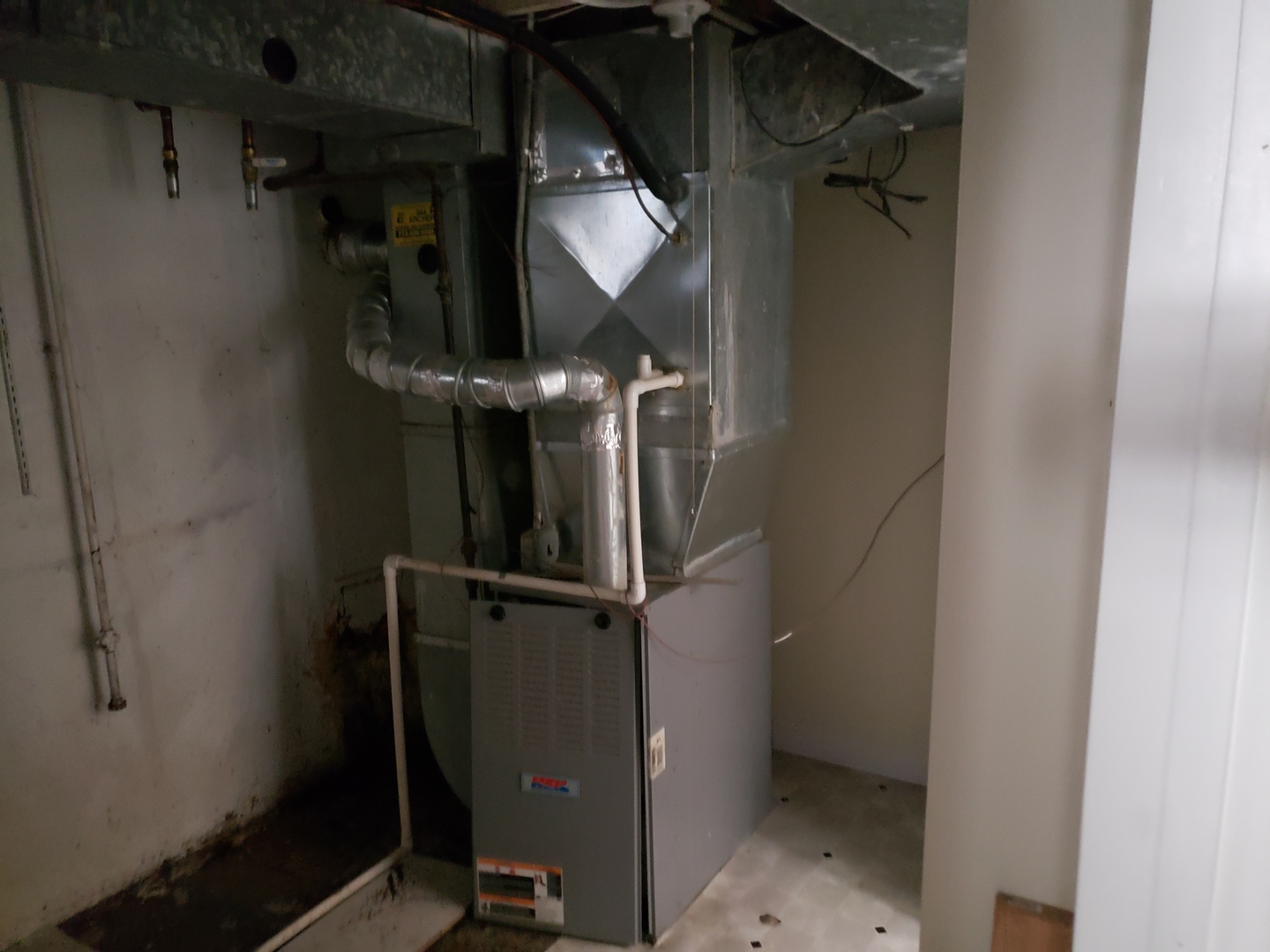 12806 S LAFLIN Street, Calumet Park, IL 60827