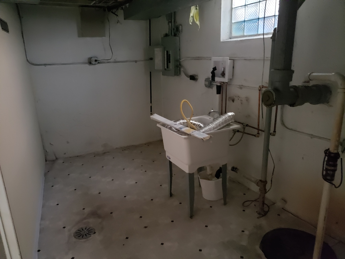 12806 S LAFLIN Street, Calumet Park, IL 60827