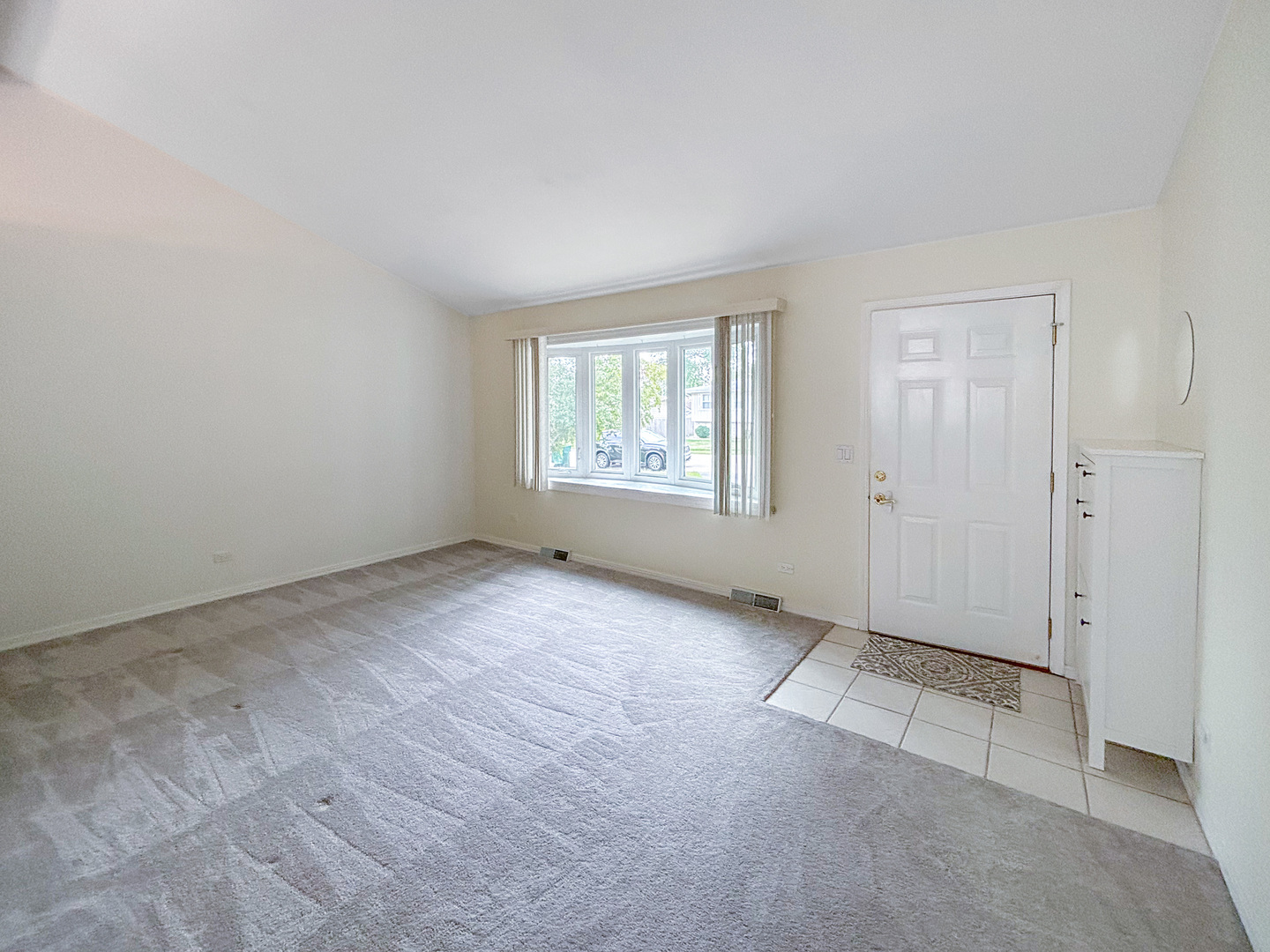 1008 18th Street, Zion, IL 60099