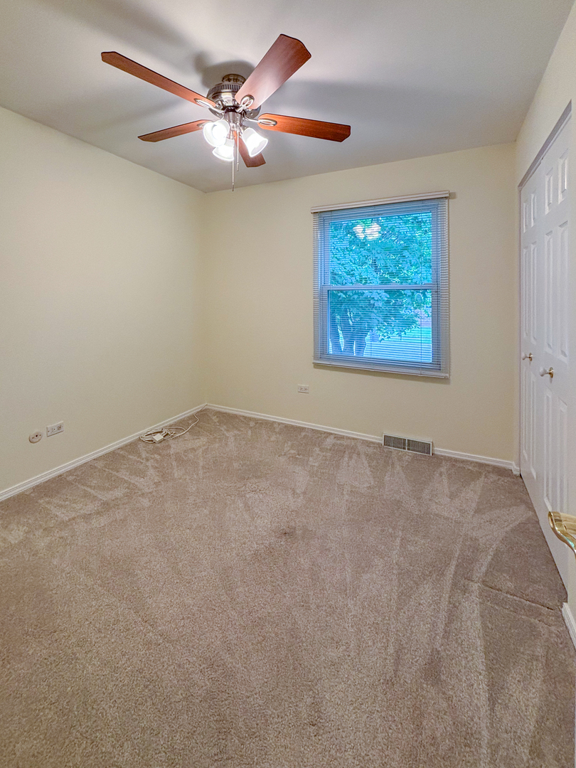 1008 18th Street, Zion, IL 60099