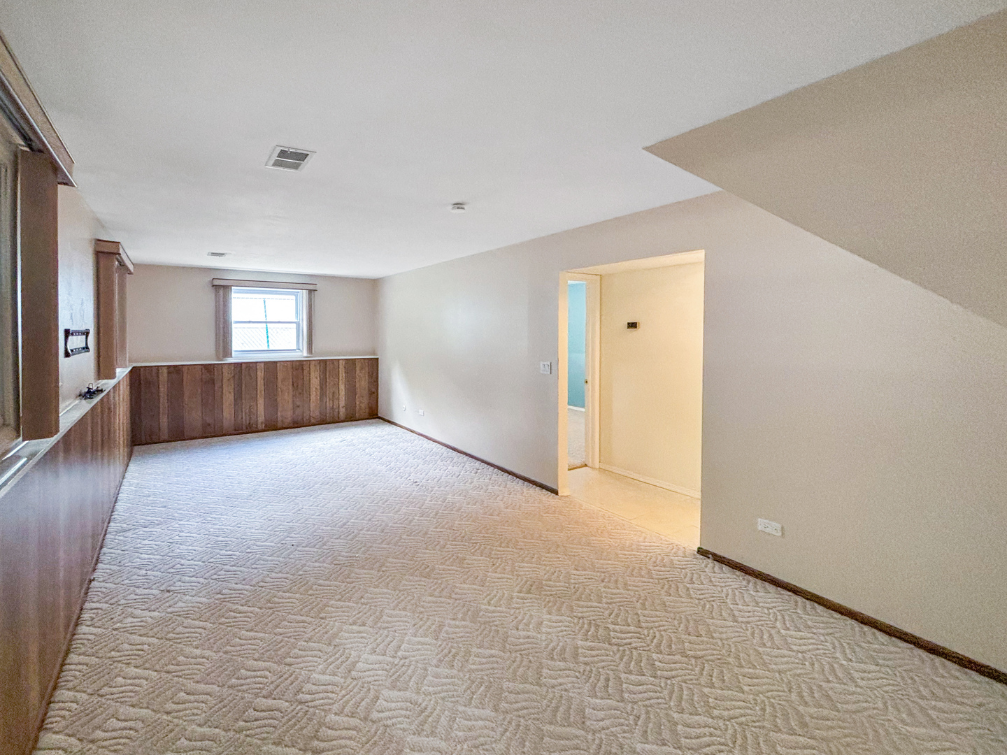 1008 18th Street, Zion, IL 60099