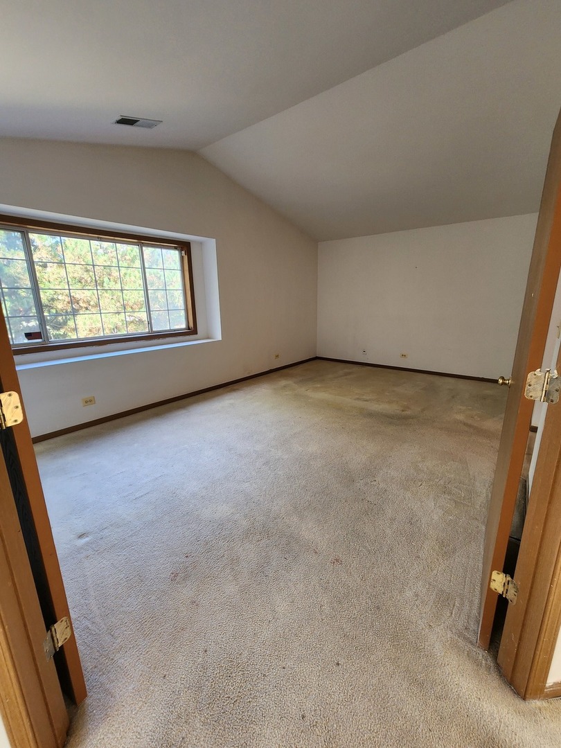 1727 W Hawkes Street #8, Arlington Heights, IL 60004