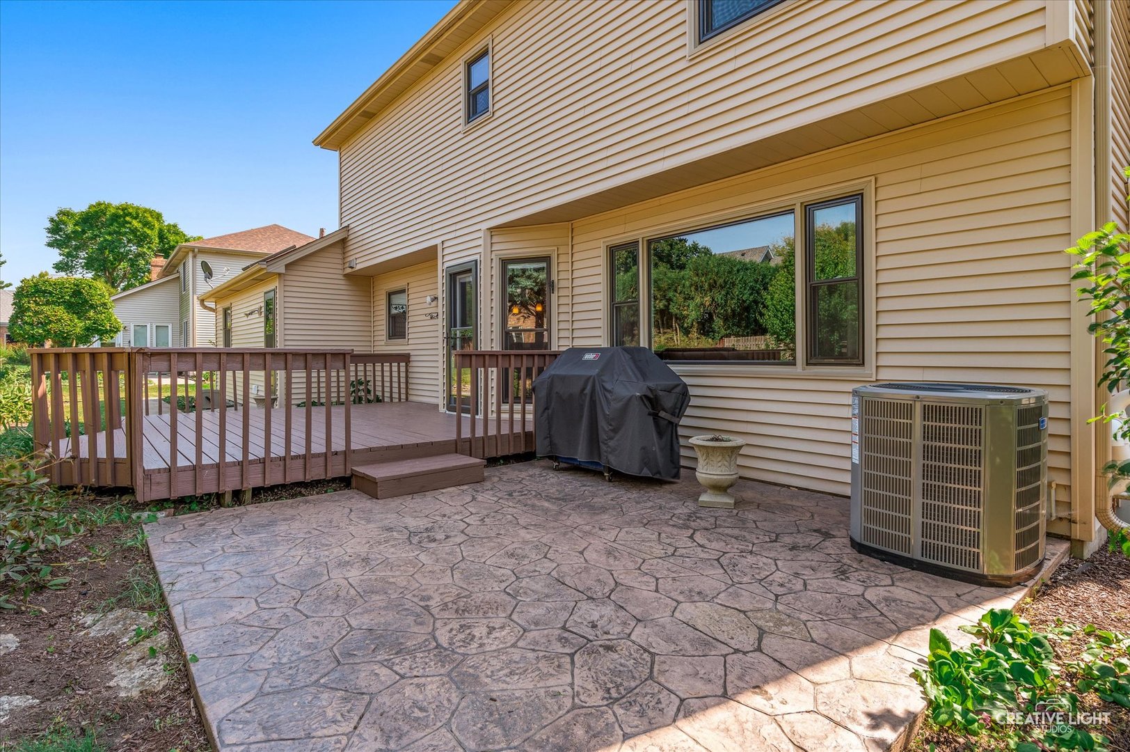 11 Hardwick Court, Sugar Grove, IL 60554