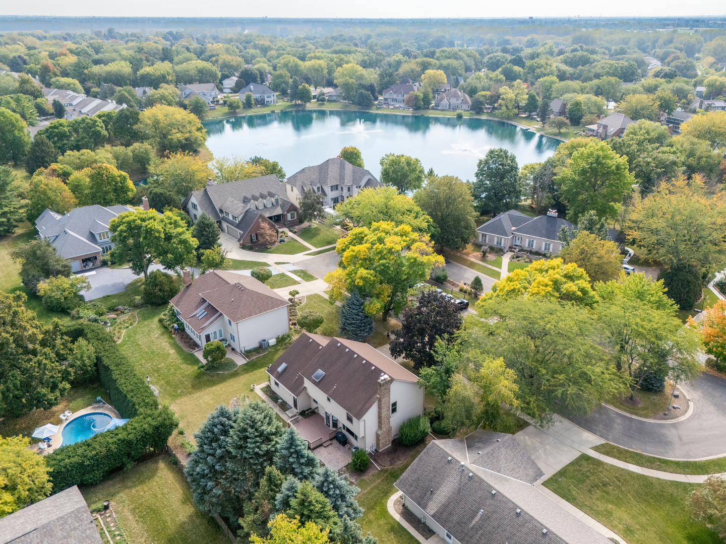 11 Hardwick Court, Sugar Grove, IL 60554