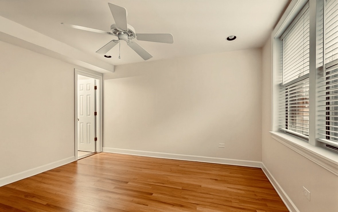 5230 N CAMPBELL Avenue #1B, Chicago, IL 60625