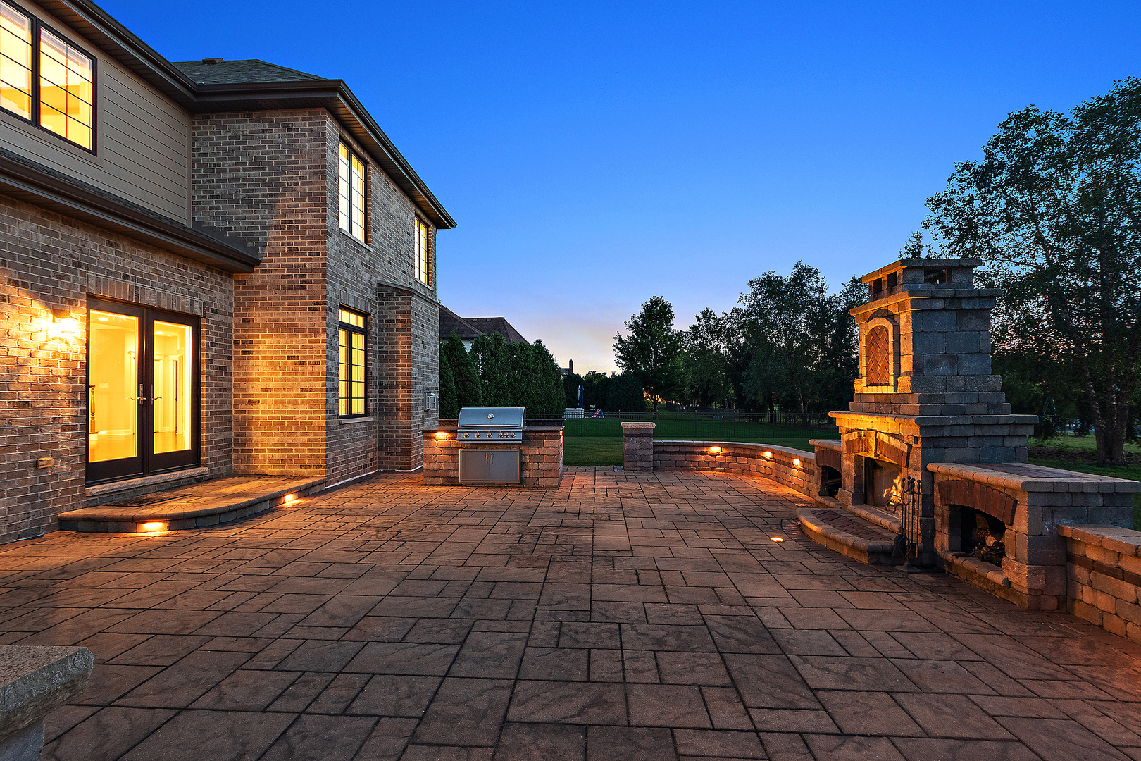 22018 Mary Drive, Frankfort, IL 60423