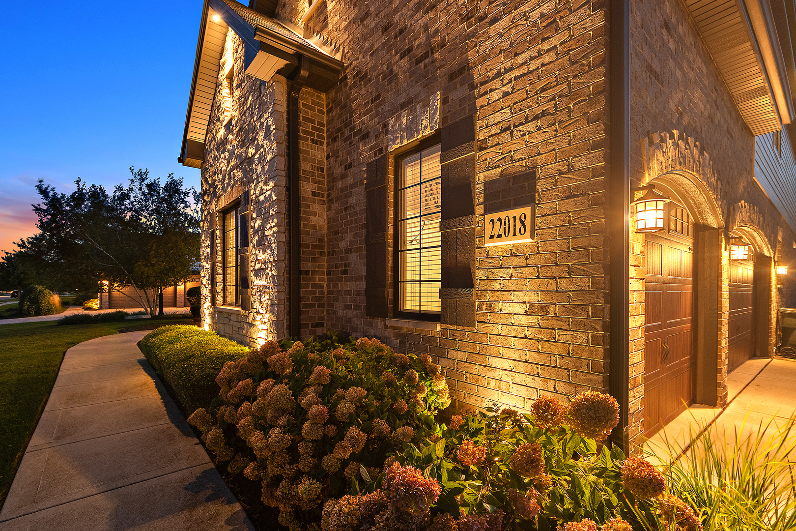 22018 Mary Drive, Frankfort, IL 60423