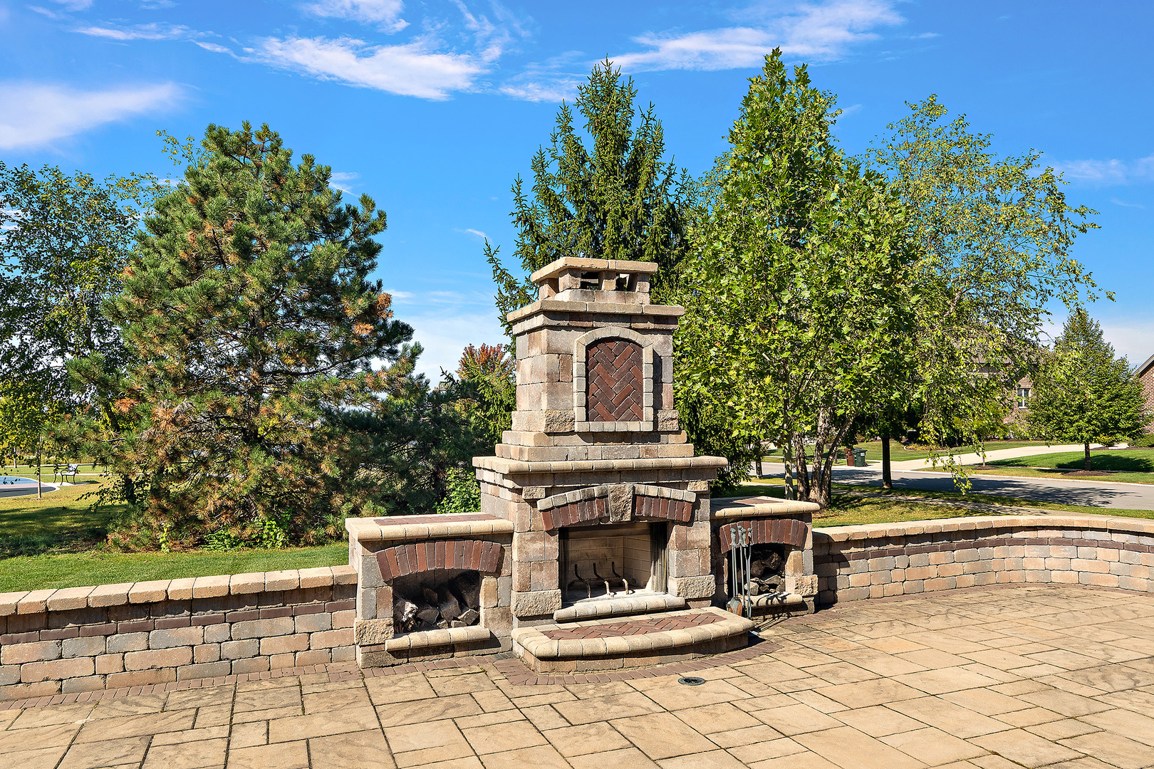 22018 Mary Drive, Frankfort, IL 60423