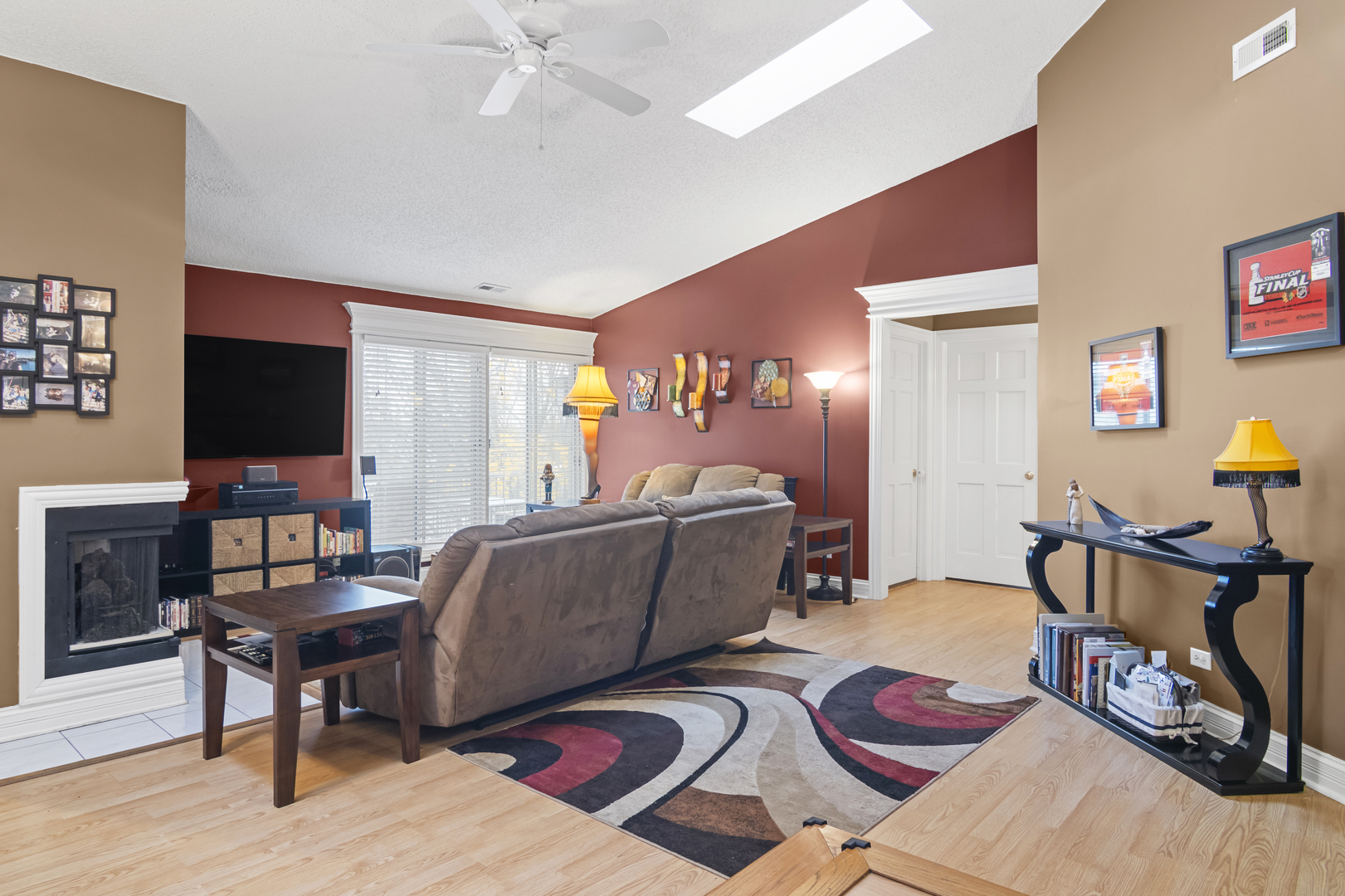 1258 CHALET Road #301, Naperville, IL 60563