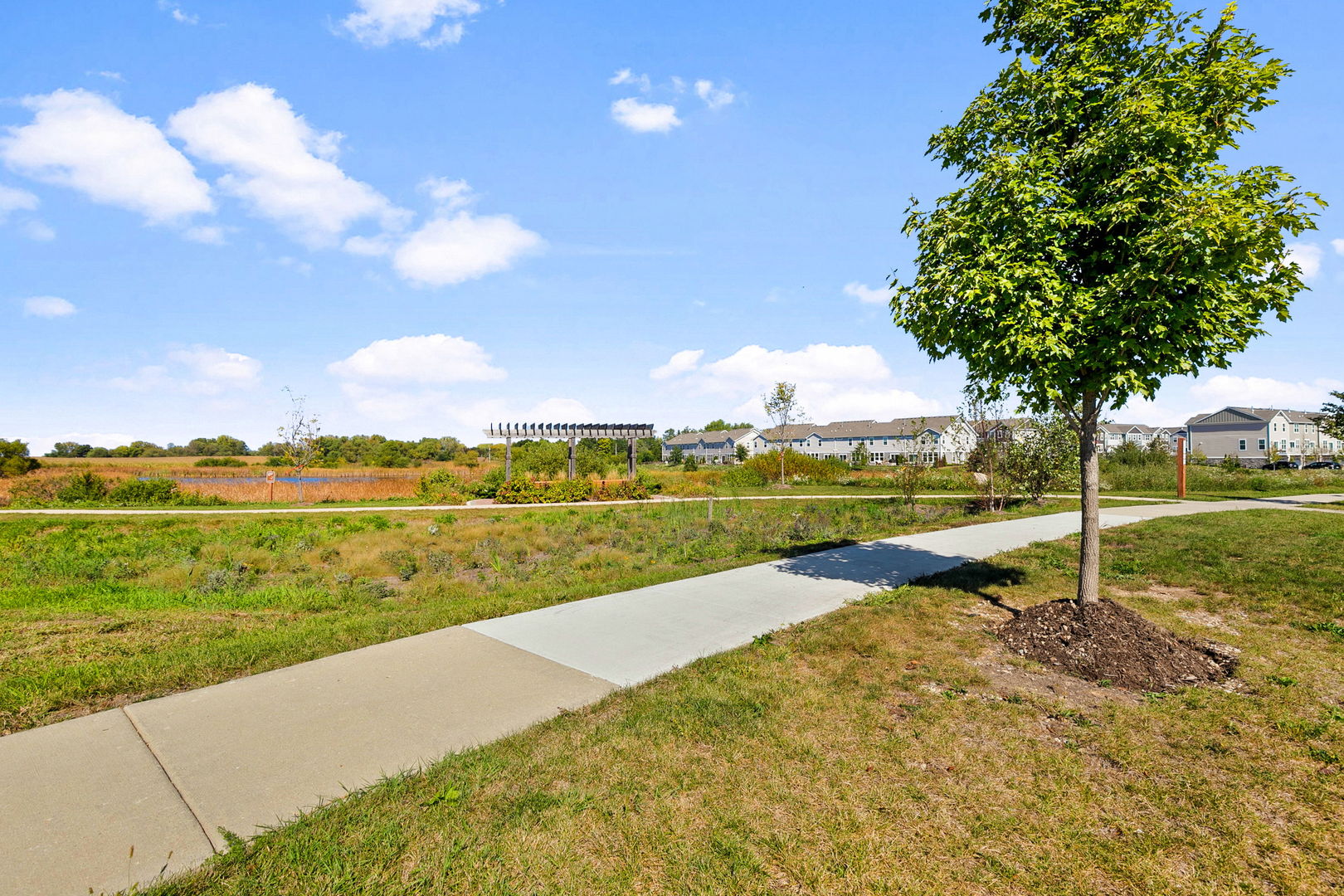 2732 Fieldcrest Drive, Mundelein, IL 60060
