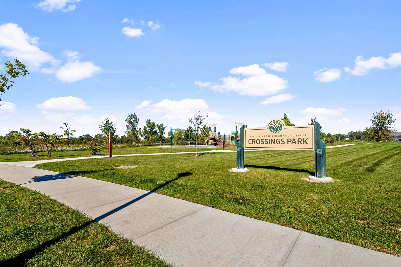 2732 Fieldcrest Drive, Mundelein, IL 60060