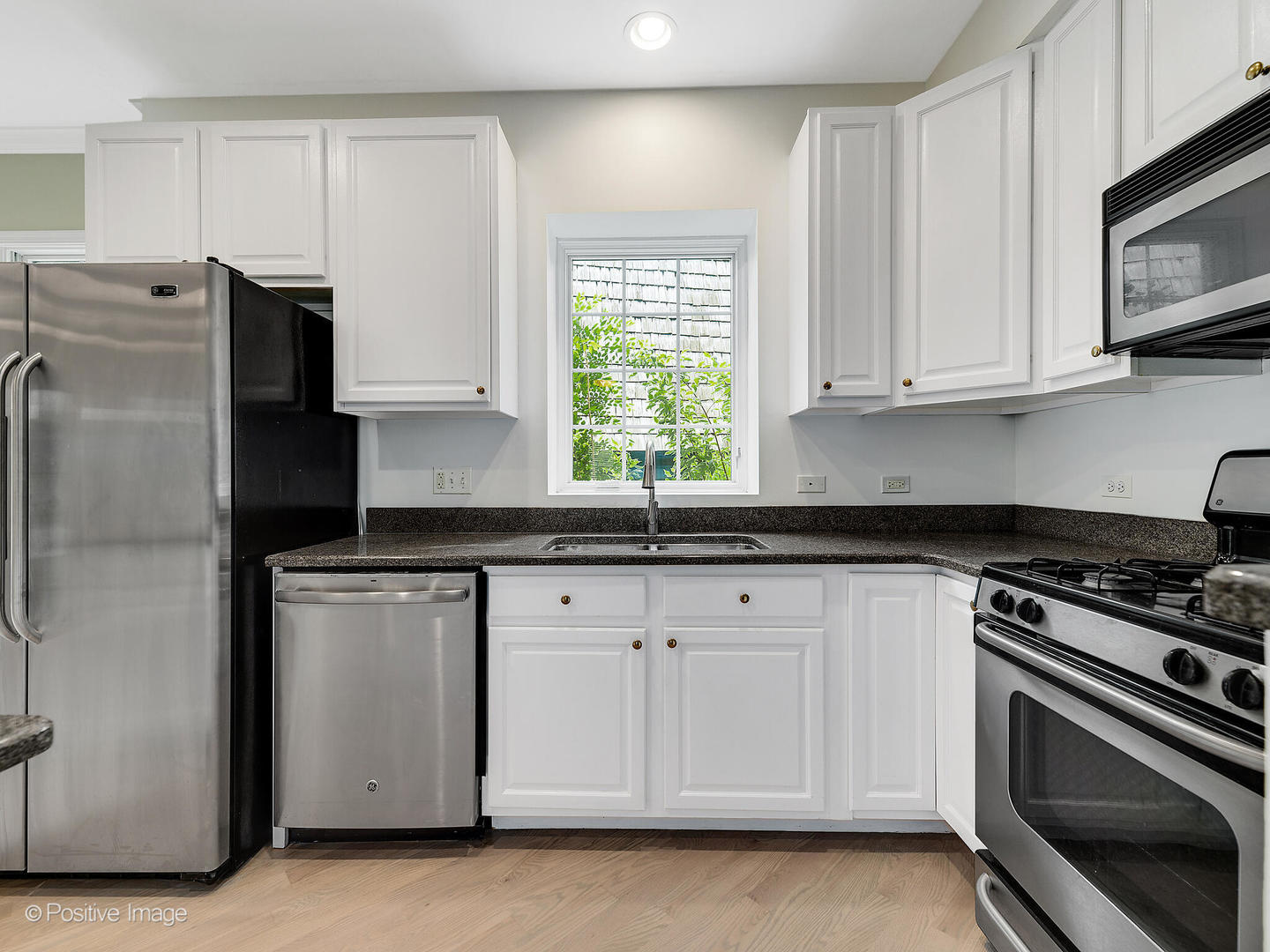 700 N Summit Street, Wheaton, IL 60187