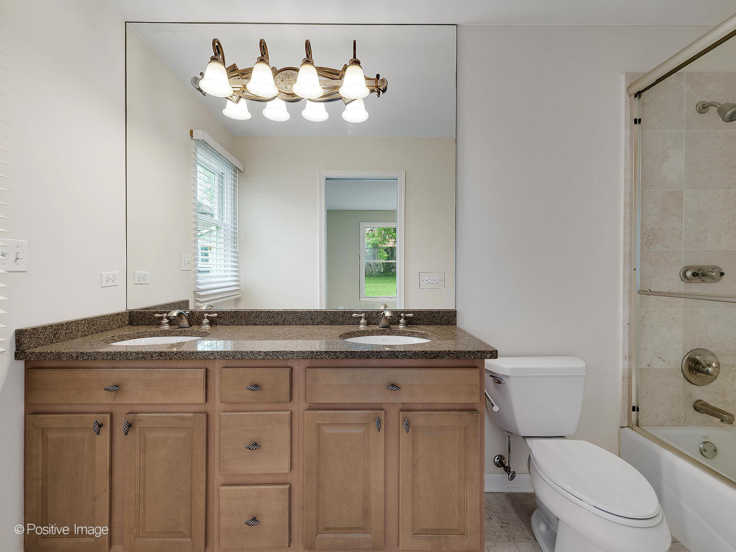 700 N Summit Street, Wheaton, IL 60187