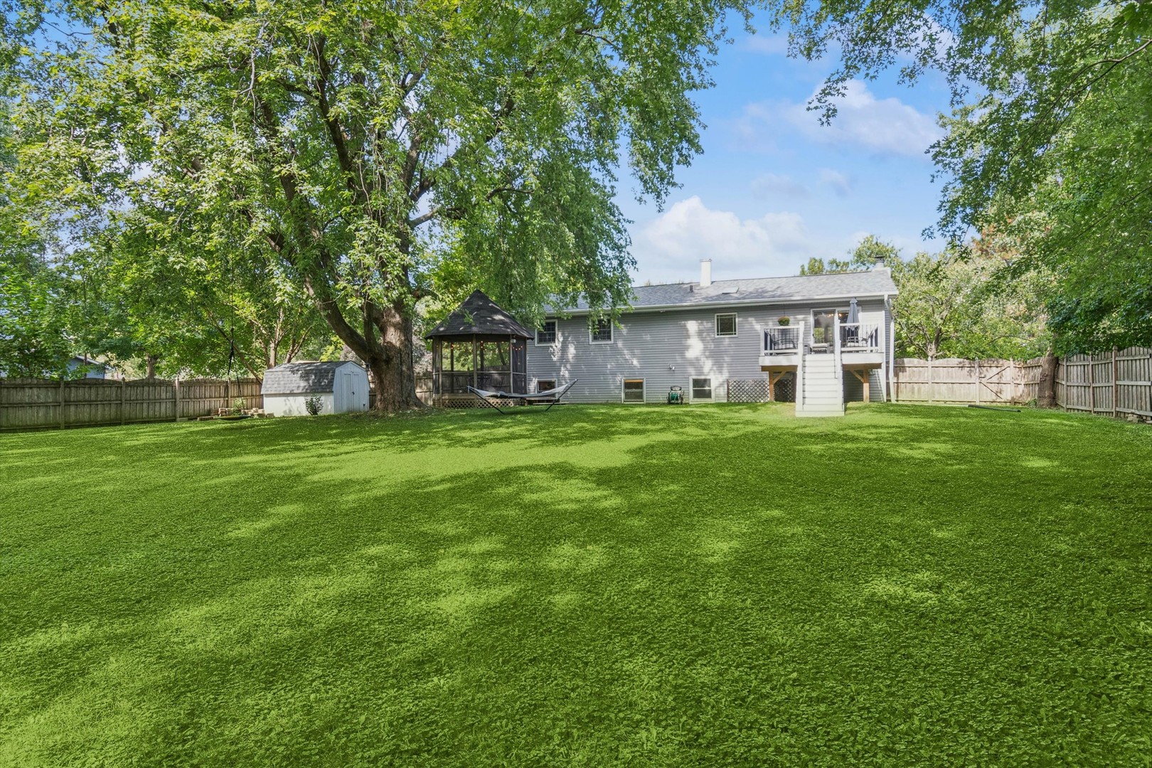 24331 Davids Court, Naperville, IL 60564