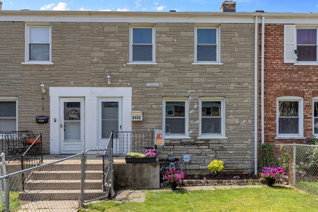 6442 S Lockwood Avenue, Chicago, IL 60638