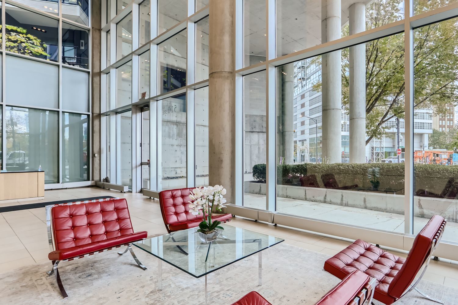 510 W Erie Street #1002, Chicago, IL 60654