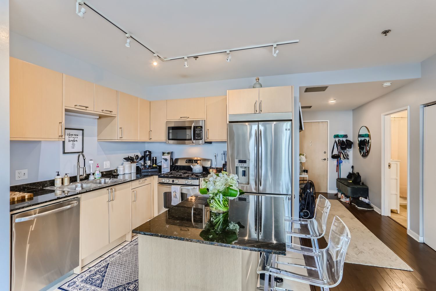 510 W Erie Street #1002, Chicago, IL 60654