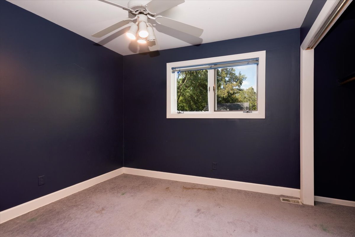 28437 W Lindbergh Drive, Barrington, IL 60010