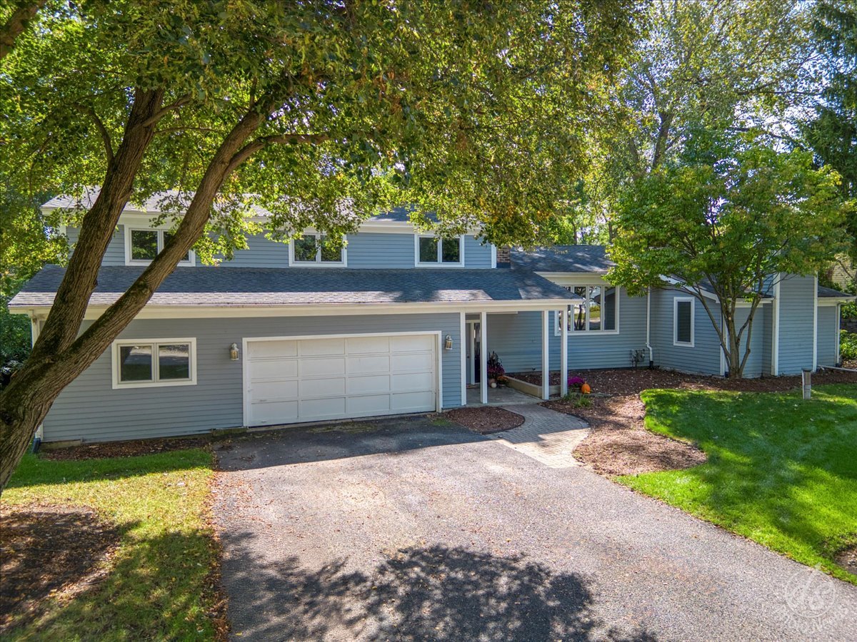 28437 W Lindbergh Drive, Barrington, IL 60010