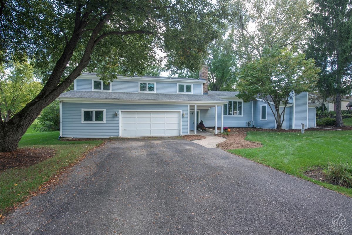 28437 W Lindbergh Drive, Barrington, IL 60010