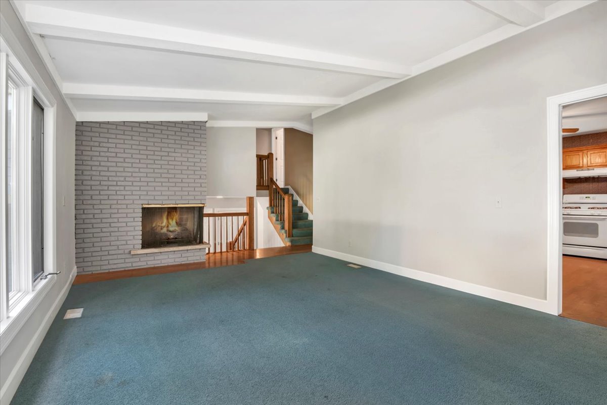 28437 W Lindbergh Drive, Barrington, IL 60010