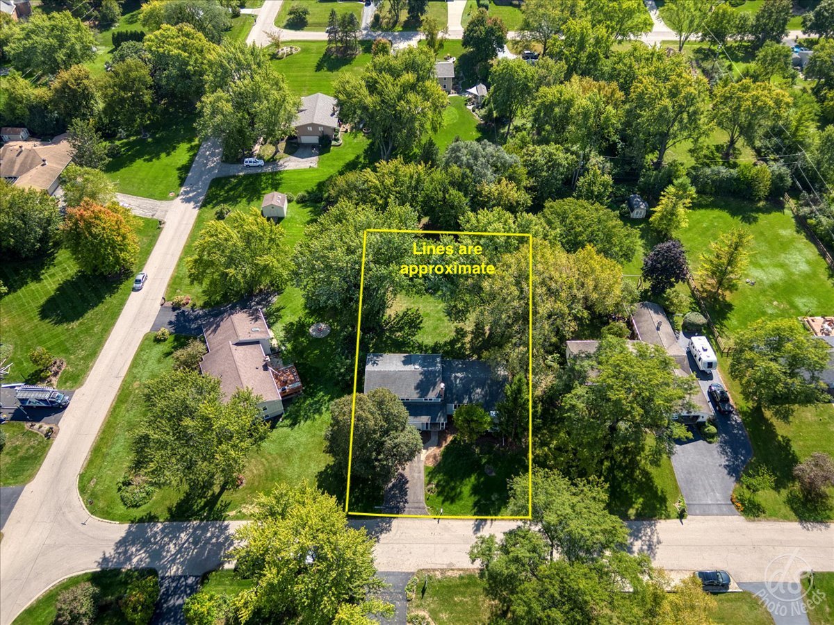 28437 W Lindbergh Drive, Barrington, IL 60010