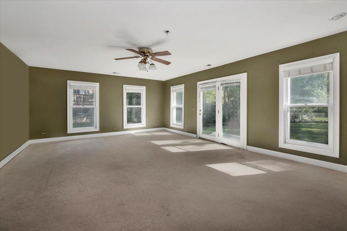 28437 W Lindbergh Drive, Barrington, IL 60010