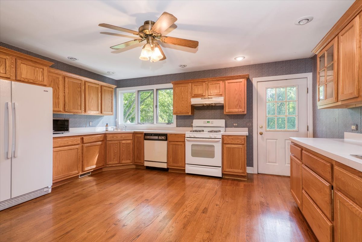 28437 W Lindbergh Drive, Barrington, IL 60010