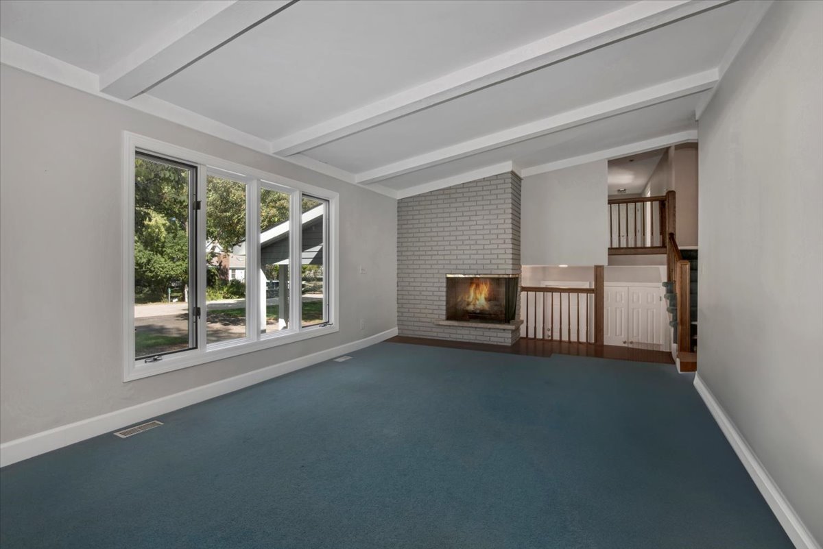28437 W Lindbergh Drive, Barrington, IL 60010