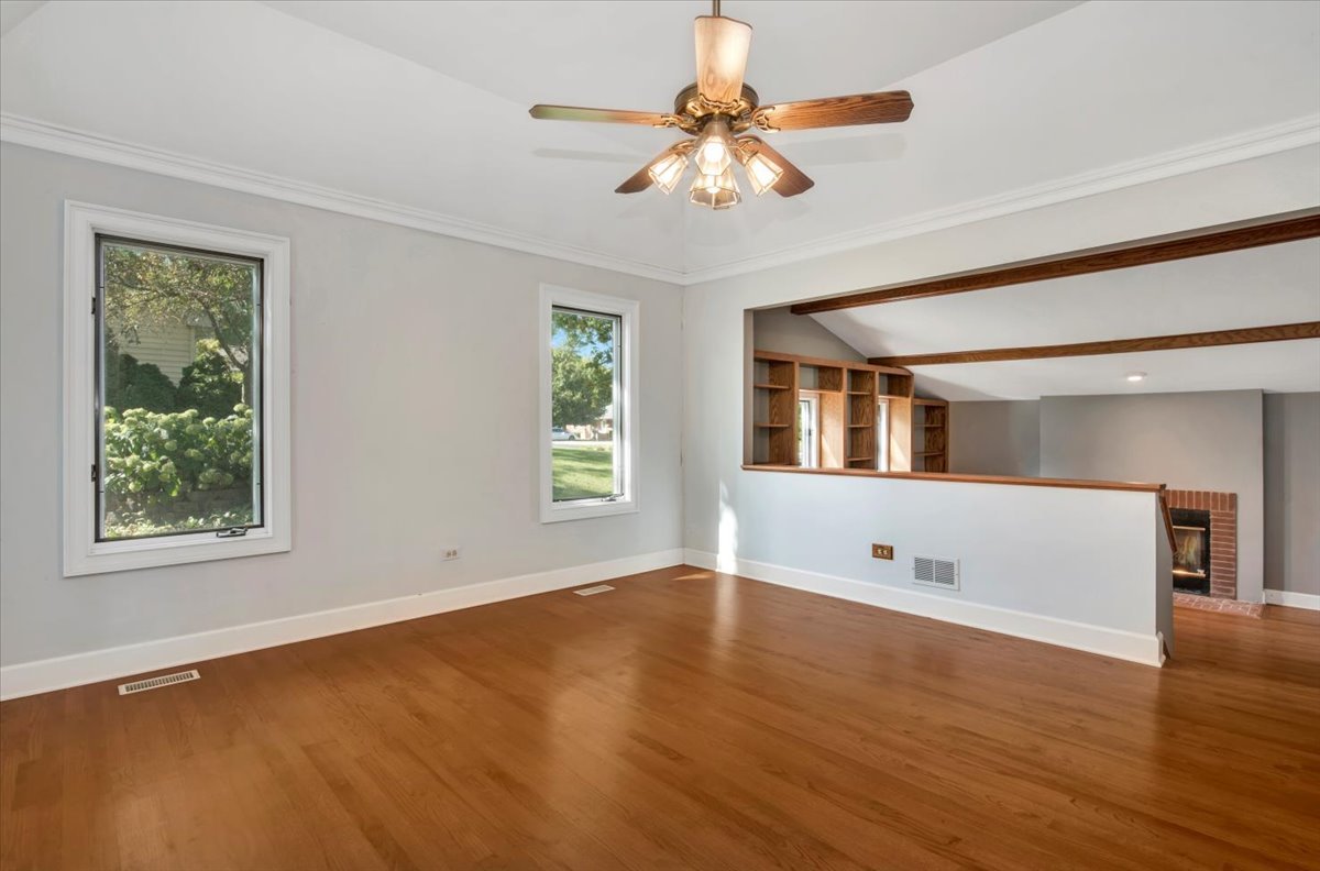 28437 W Lindbergh Drive, Barrington, IL 60010