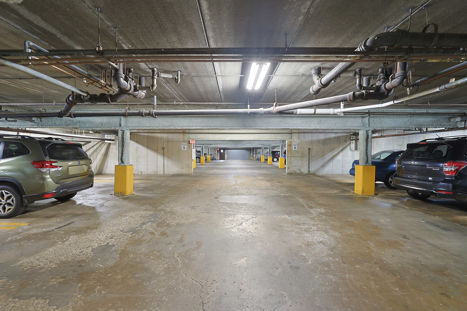 245 S Park Lane #409, Palatine, IL 60074