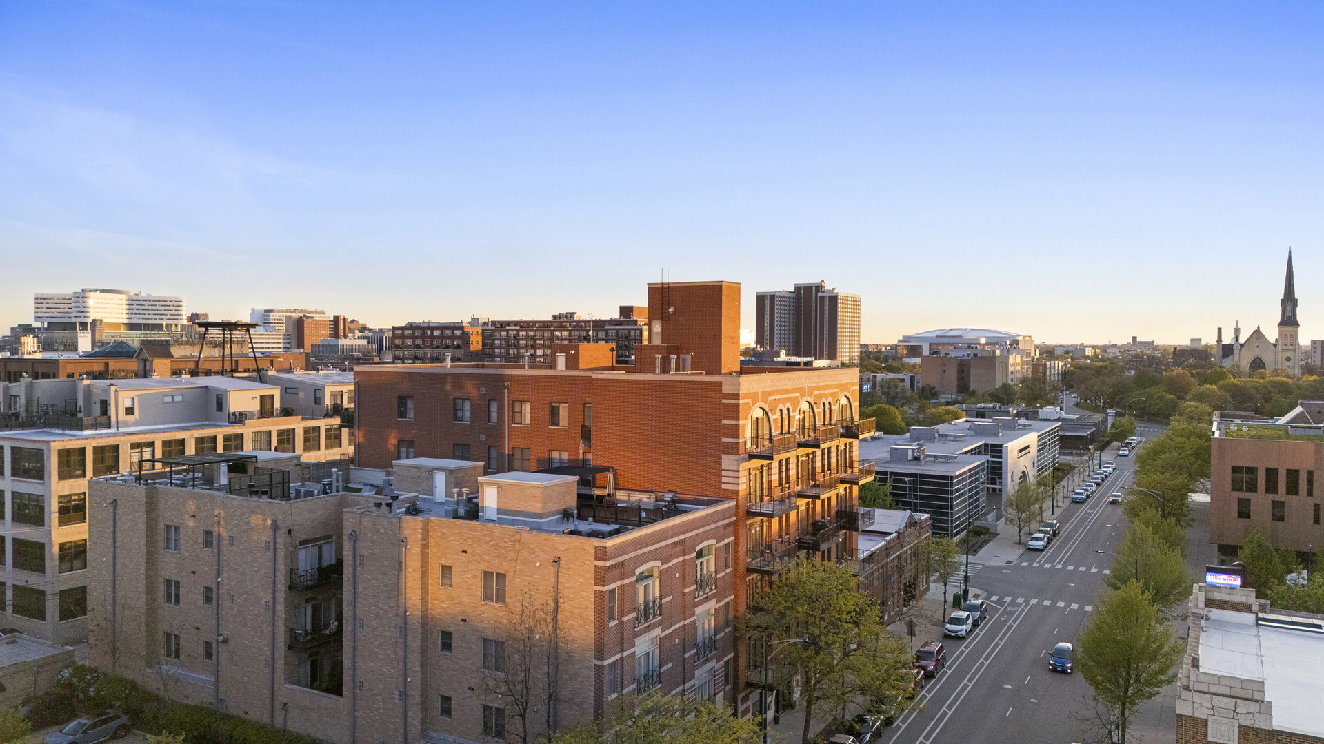 1355 W WASHINGTON Boulevard #4D, Chicago, IL 60607